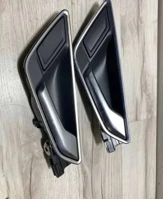 Audi Q2 - Front door interior handle 81A837020C