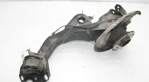 BMW 1 F40 Rear wheel hub