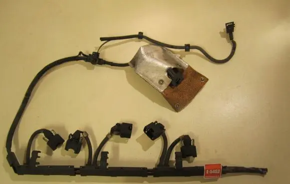 Volkswagen Bora Fuel injector wires 071971824