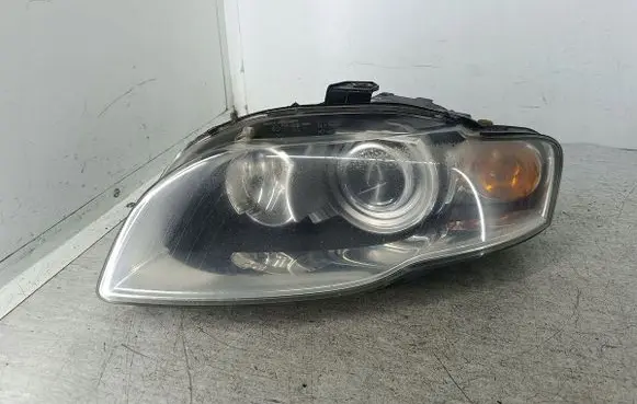 Audi A4 S4 B7 8E 8H Headlight/headlamp 