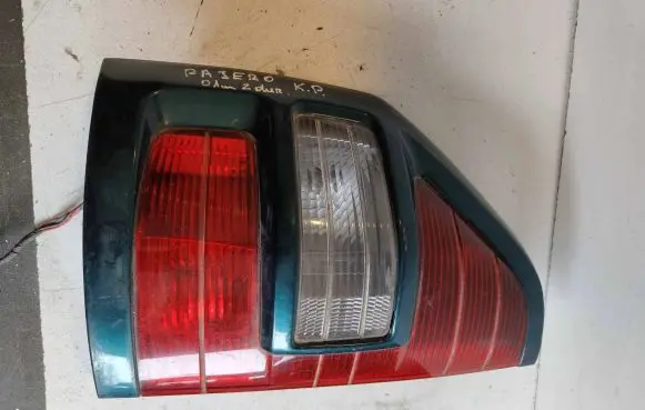 Mitsubishi Pajero Rear/tail lights P1726