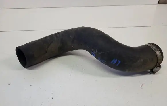 Toyota RAV 4 (XA30) Engine coolant pipe/hose