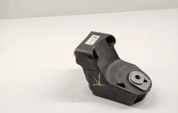 Mercedes-Benz C W206 Engine mounting bracket A6542236300