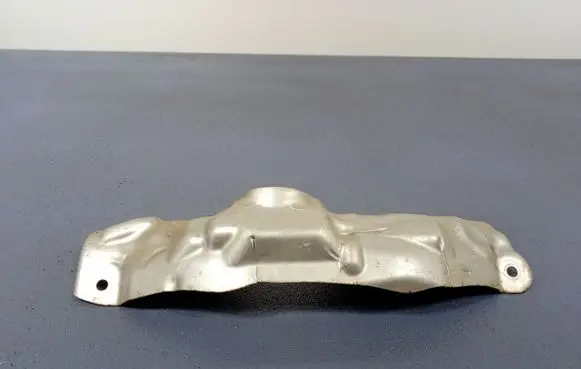 Nissan Qashqai Exhaust heat shield
