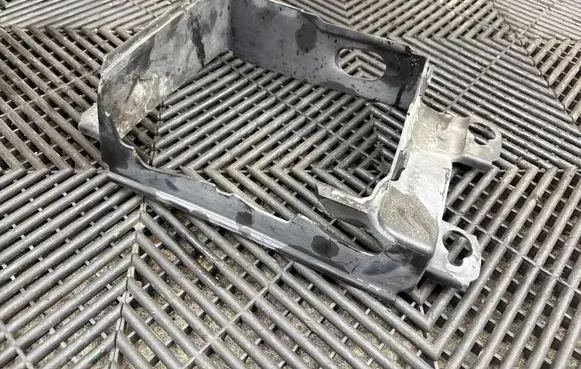 Audi A8 S8 D4 4H Intercooler air guide/duct channel 4H0121673D