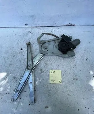 Chevrolet Omega C Front door window regulator with motor 