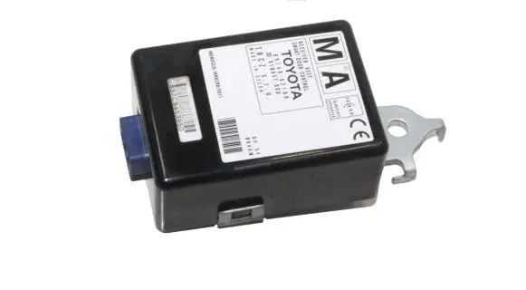 Toyota Auris E180 Door central lock control unit/module 8974002100 61B657000
