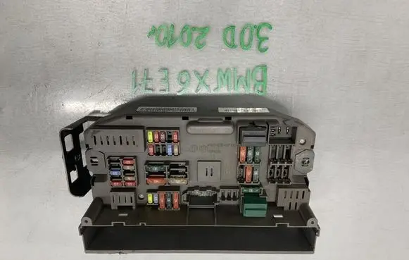 BMW X6 E71 Fuse box set 693169003