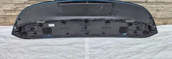 Volkswagen Tiguan Tailgate/trunk spoiler 571827933A