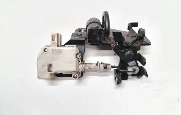 Tailgate/trunk/boot lock/catch/latch