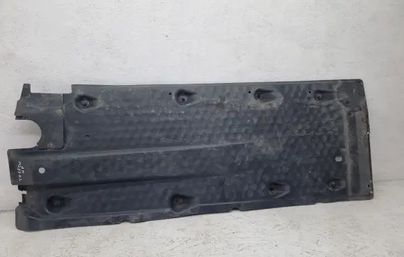 Seat Toledo III (5P) Side bottom protection 1K0825211E