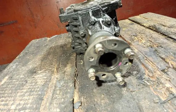Hyundai Santa Fe Gearbox transfer box case 