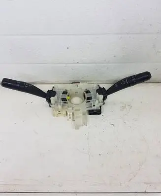 Subaru Outback Wiper turn signal indicator stalk/switch 83161AG12 17G112