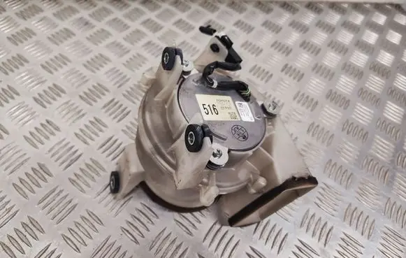 Toyota Auris E180 Hybrid/electric vehicle battery fan G923012010
