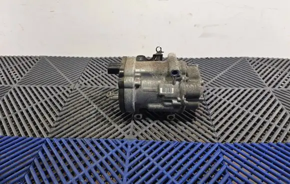 Toyota C-HR I Air conditioning (A/C) compressor (pump) ESB20C 0424000370 2C19401