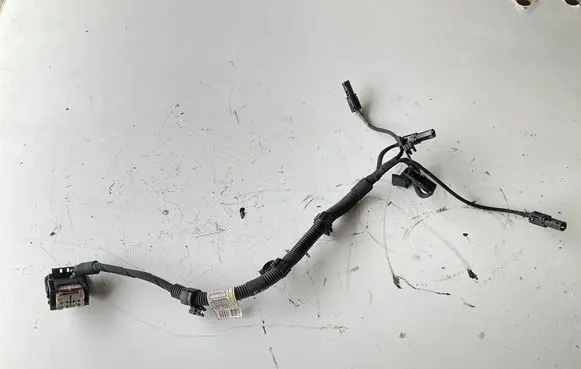 BMW 5 G30 G31 G38 Glow plug wires 8589786