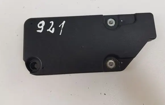 Volkswagen Eos Aerial antenna amplifier 1Q0035577