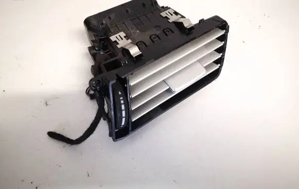 Mercedes-Benz E W212 Dash center air vent grill a2128302754