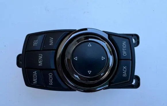 BMW 5 F10 F11 Head unit multimedia control 9286701 19226310 0949750