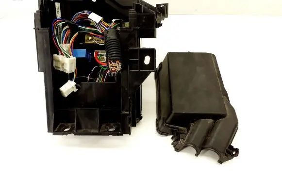 Nissan Note (E12) Fuse box set 284B91HD0A 284B81HD0B
