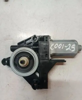 Volvo XC40 Front door window regulator motor WR12718