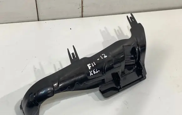 BMW 5 F10 F11 Headlight/headlamp mounting bracket 17150902
