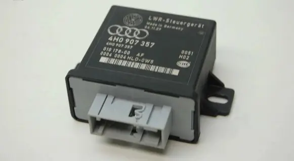 Audi A8 S8 D4 4H Light module LCM 4H0907357