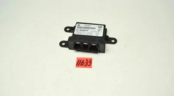 Opel Insignia A Parking PDC control unit/module 13354532