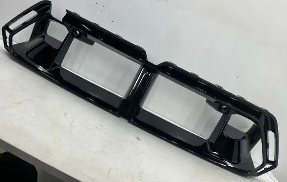 BMW M5 G90 Front bumper lower grill 7887417