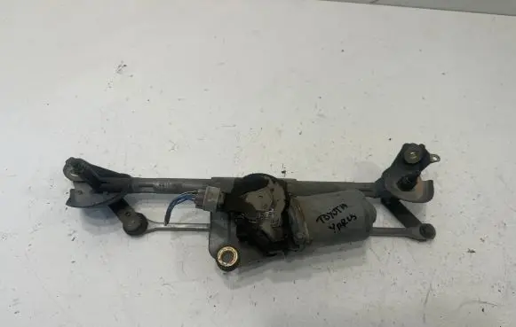 Toyota Yaris Front wiper linkage and motor 851100D020 404652