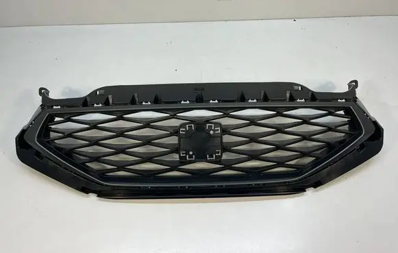 Seat Leon IV Front bumper upper radiator grill 5FA853651G