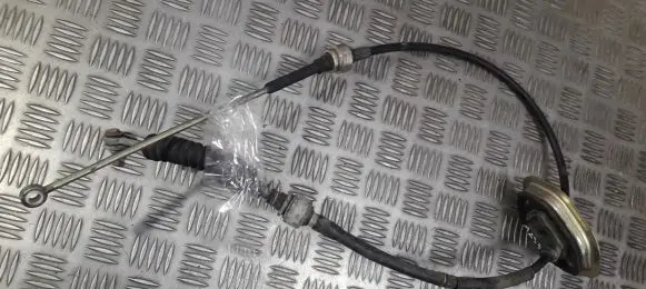 Gear shift cable linkage
