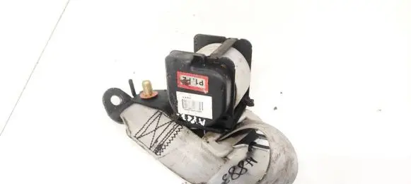 Hyundai Sonata Rear seatbelt