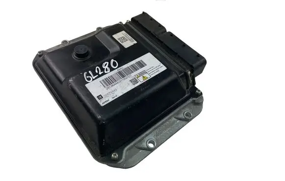 Opel Astra J Engine control unit/module ECU 55579443