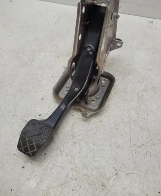 Volkswagen PASSAT B6 Brake pedal 1K1721057AL