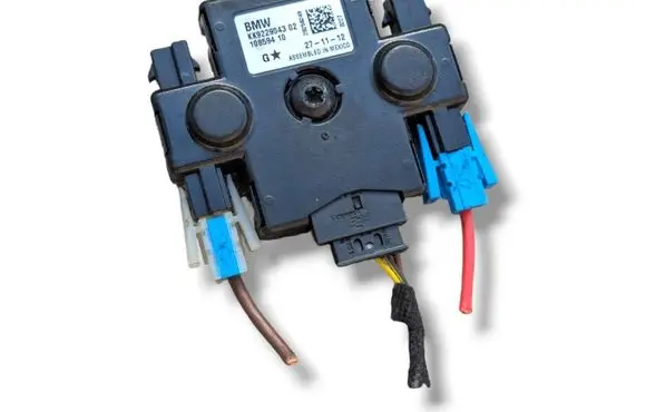BMW 3 F30 F35 F31 Aerial antenna filter 9229043
