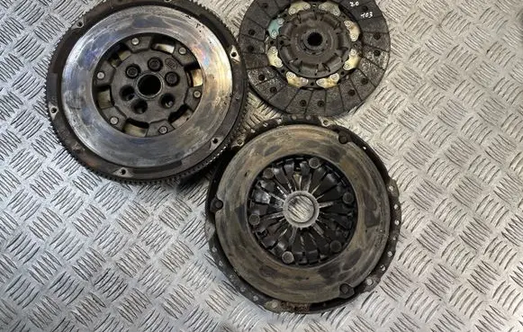 Volkswagen Touran II Clutch set kit