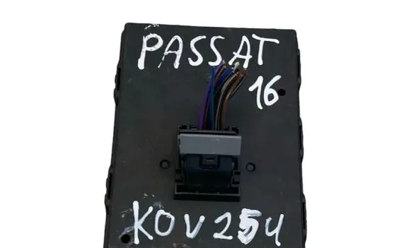 Volkswagen PASSAT B8 Keyless (KESSY) go control unit/module 3Q0959435B