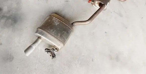 Volkswagen PASSAT B7 USA Muffler/silencer 561253611E