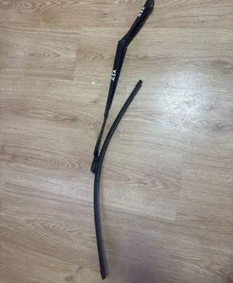 Volkswagen PASSAT B6 Front wiper blade arm 3C1955409 3C1955409C