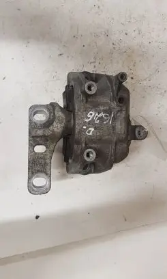 Volkswagen Golf VI Engine mount bracket 1K0199262