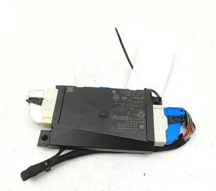 Mercedes-Benz GLA H247 Keyless (KESSY) go control unit/module A1679009423