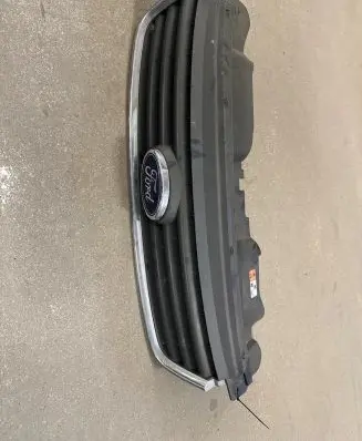 Ford Transit Front grill 8V41R7081