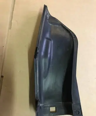 BMW 5 E60 E61 Air filter box cover 7789109 14011810