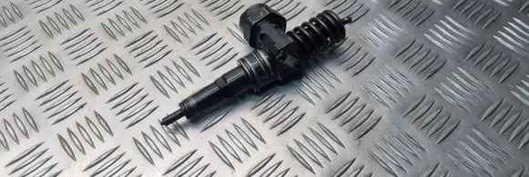 Ford Galaxy Fuel injector 038130073H 0414720014