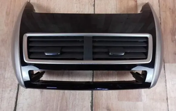 Mitsubishi Eclipse Cross Dash center air vent grill 8002C336ZZ 8002C336