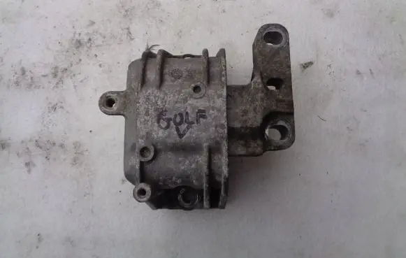 Volkswagen Golf V Engine mounting bracket 4635843543