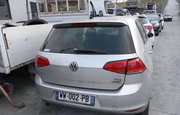 Volkswagen Golf VII Rear/tail lights LAMPAPRAWAGOLF7