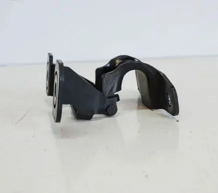 Audi A3 S3 8V Tailgate/trunk/boot hinge 8V7825307C