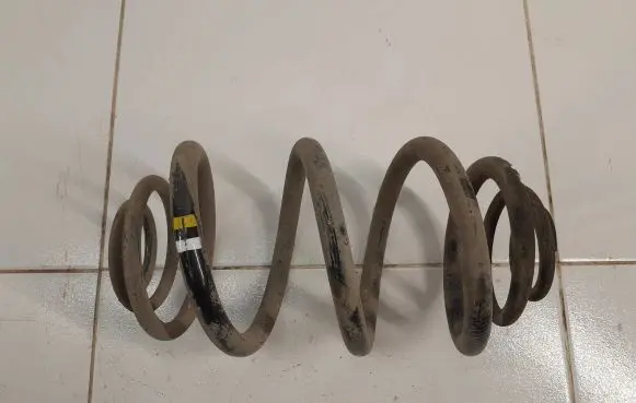 Renault Trafic III (X82) Rear coil spring NOCODE